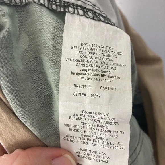 Motherhood Maternity Camo Pants Over the Belly Size Large - Picture 8 of 9